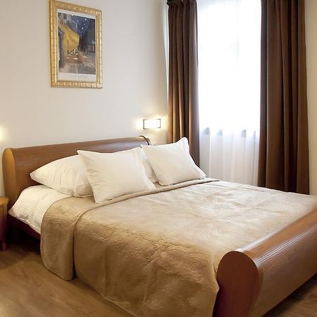 Apartamenty Hotelu Pod Orlem Stary Toruń Buitenkant foto