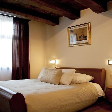 Apartamenty Hotelu Pod Orlem Stary Toruń Buitenkant foto